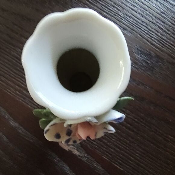 Vintage Porcelain Bud Vase Applied Flowers - Picture 8 of 9